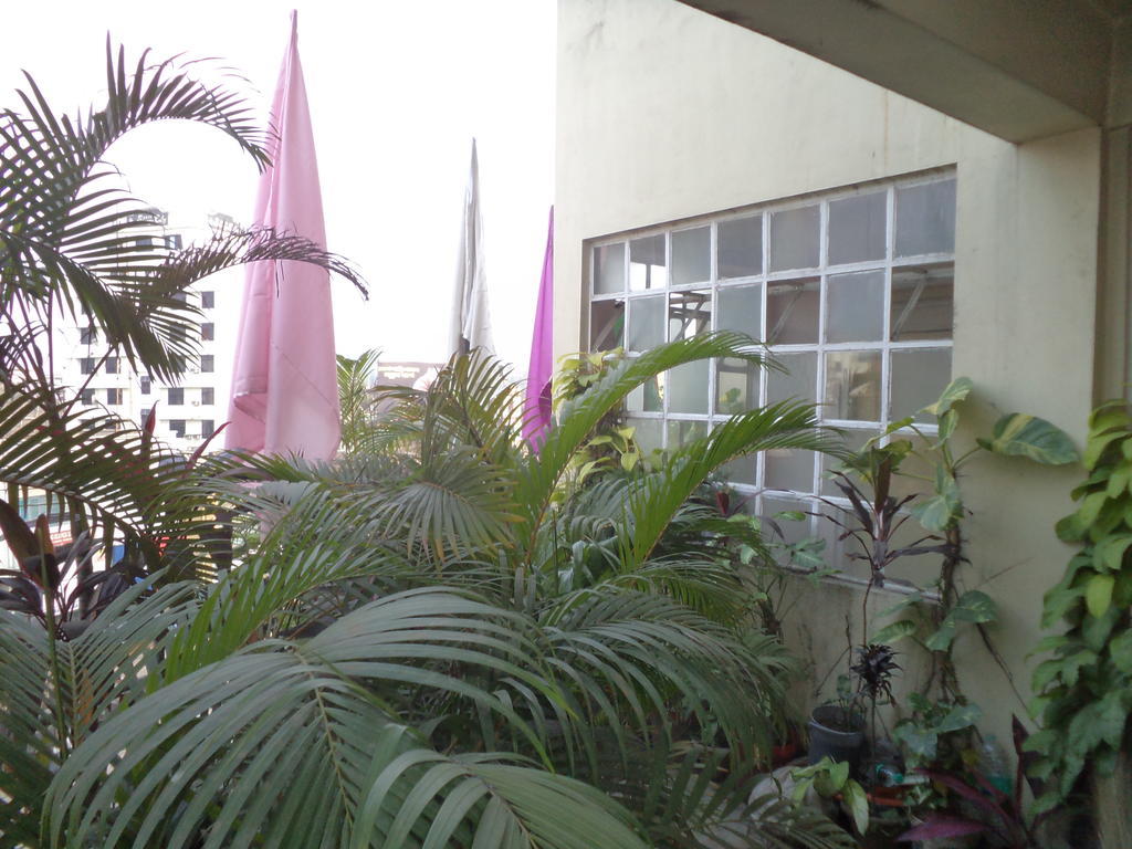 Hotel Mahalaxmi Indo Myanmar Guwahati Esterno foto