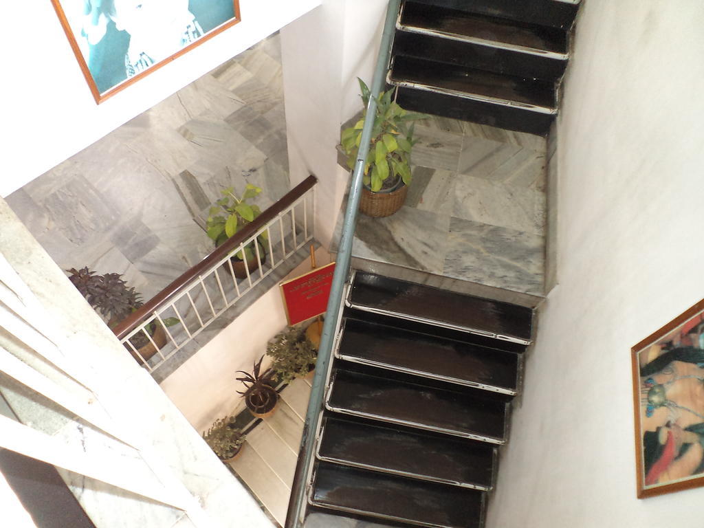 Hotel Mahalaxmi Indo Myanmar Guwahati Esterno foto
