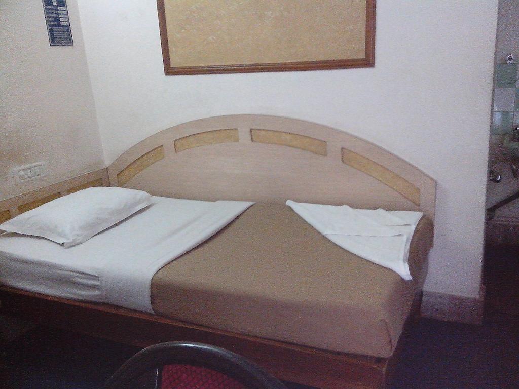 Hotel Mahalaxmi Indo Myanmar Guwahati Camera foto