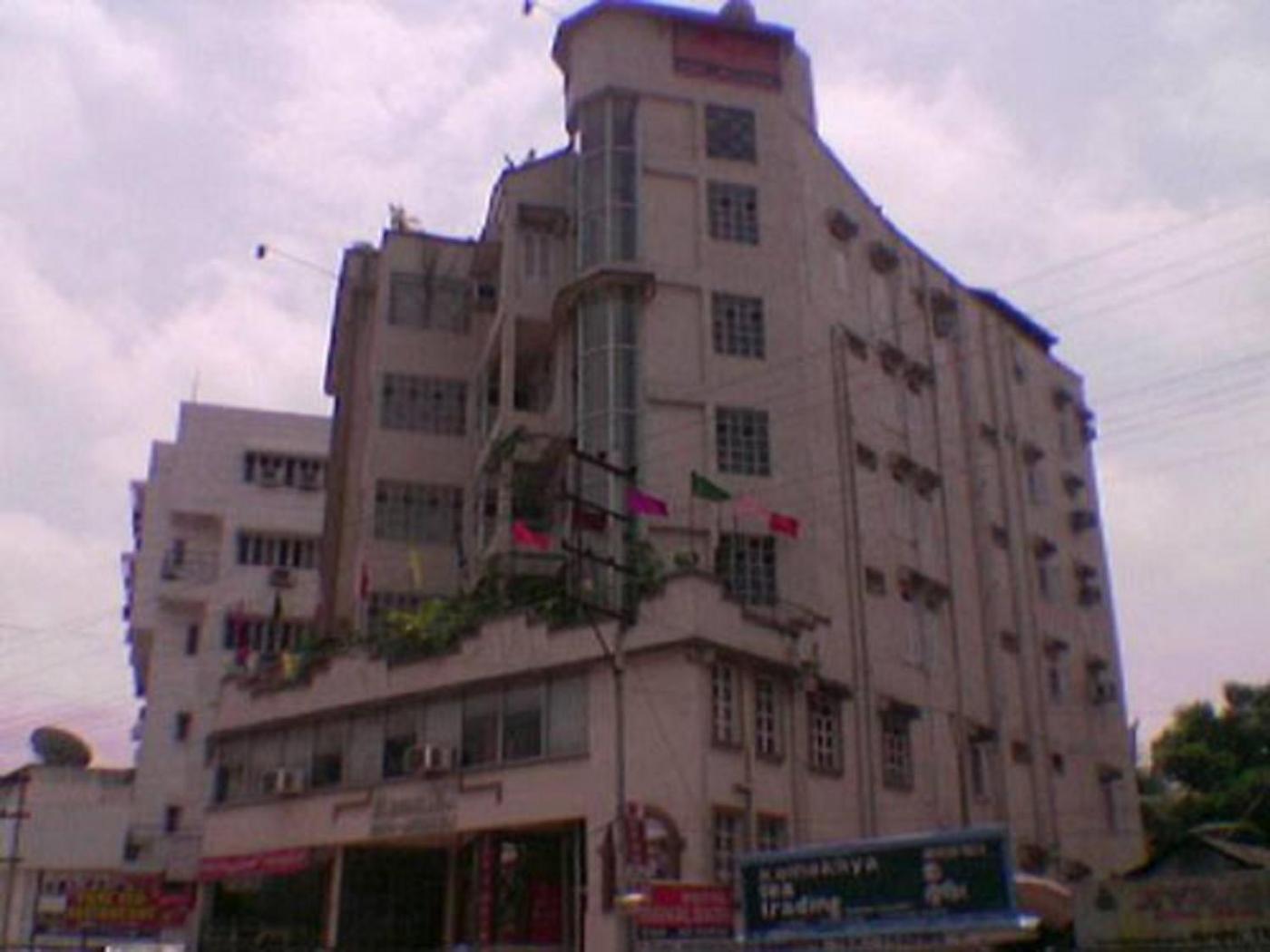 Hotel Mahalaxmi Indo Myanmar Guwahati Esterno foto