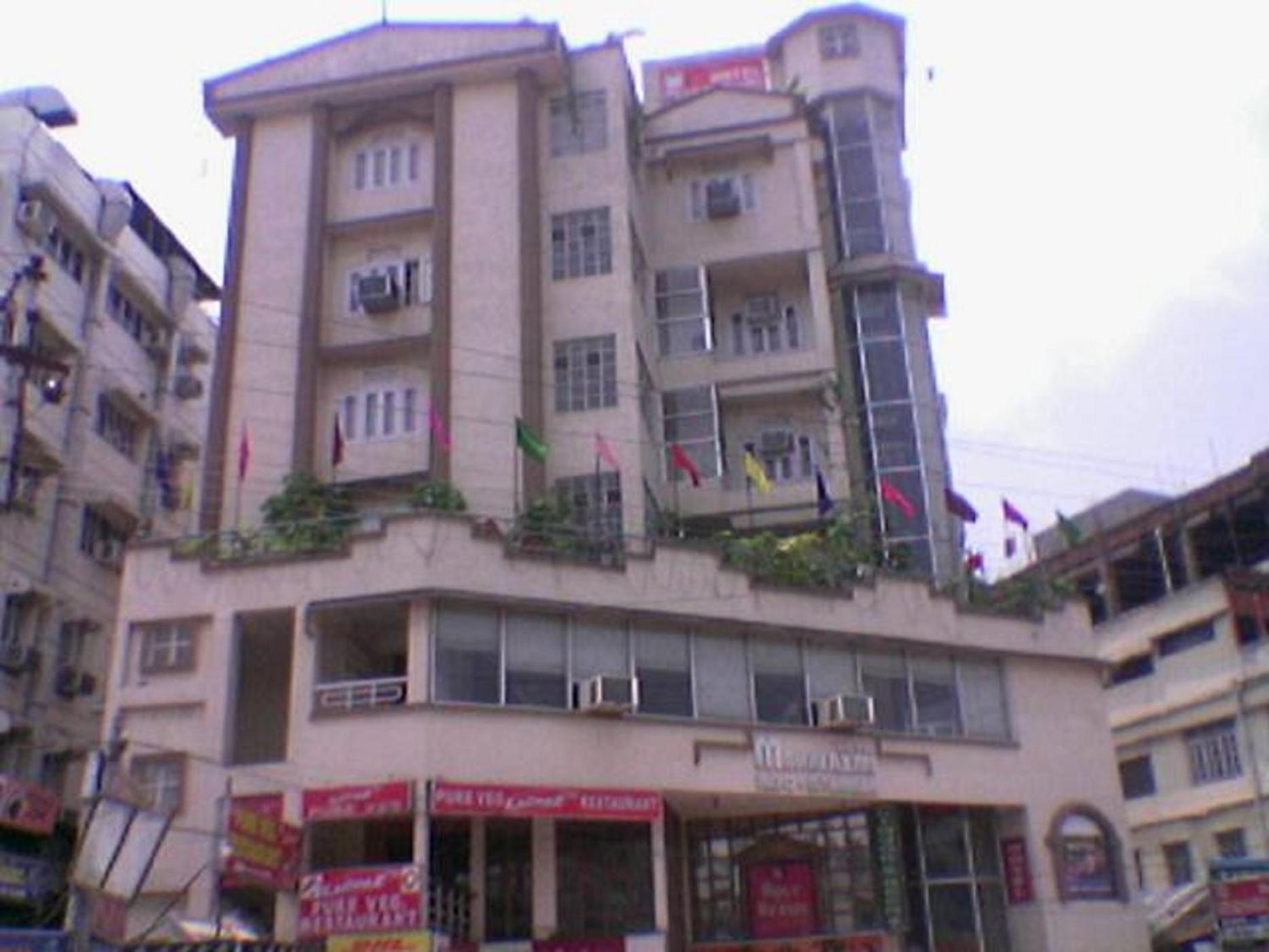 Hotel Mahalaxmi Indo Myanmar Guwahati Esterno foto