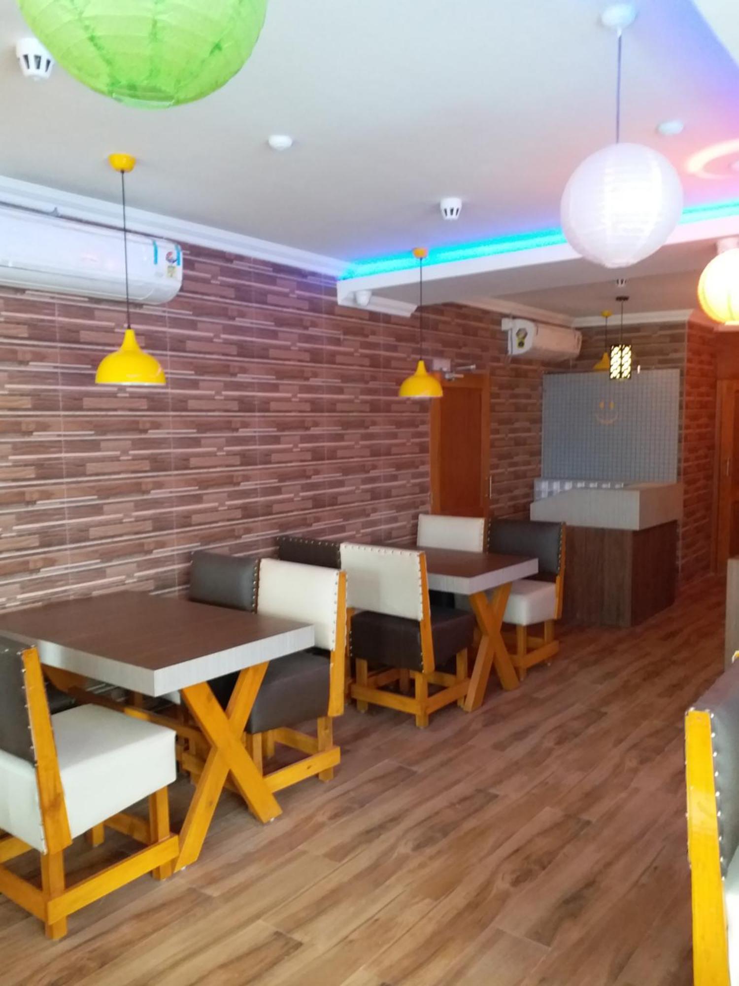 Hotel Mahalaxmi Indo Myanmar Guwahati Esterno foto
