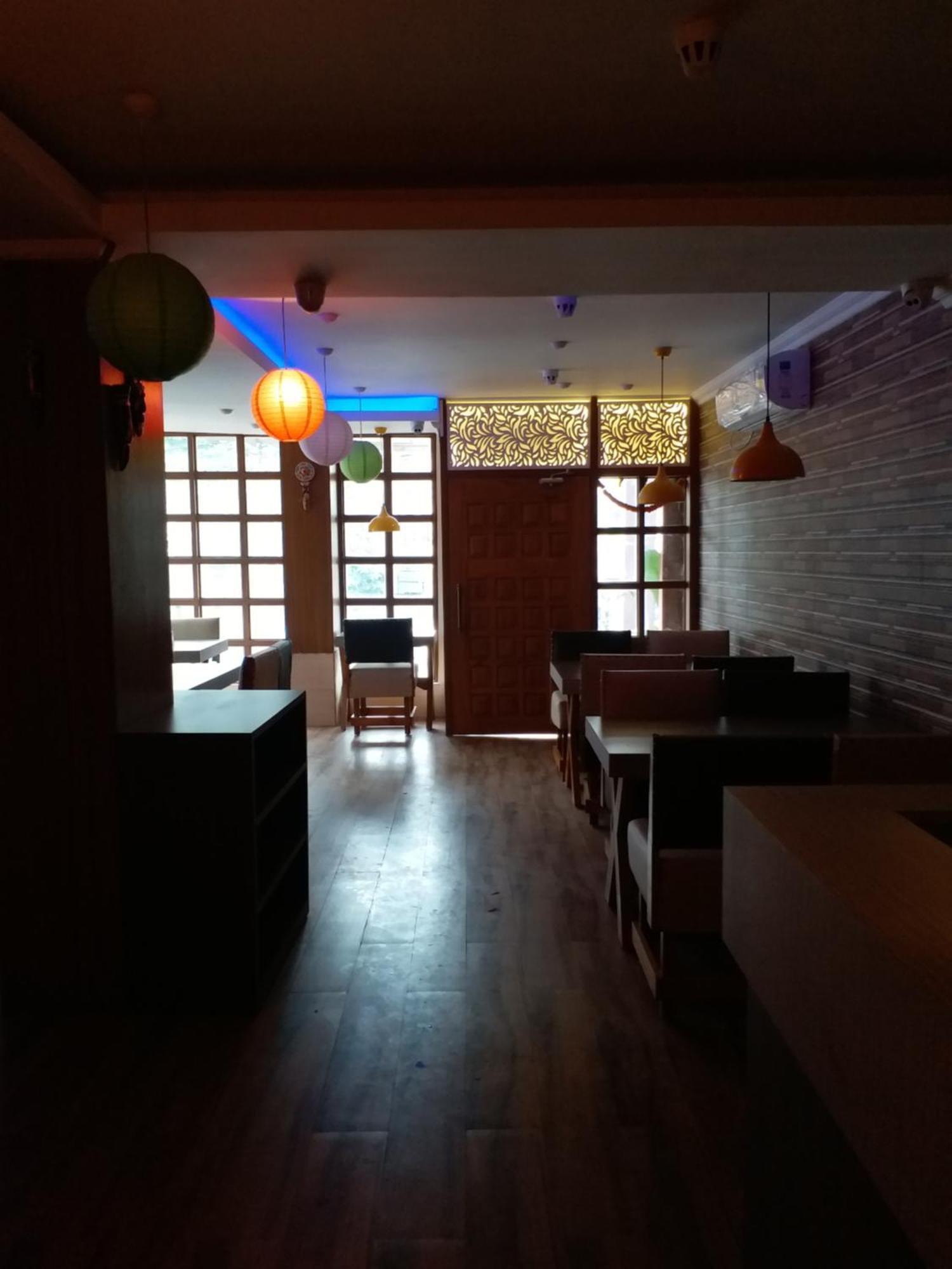 Hotel Mahalaxmi Indo Myanmar Guwahati Esterno foto