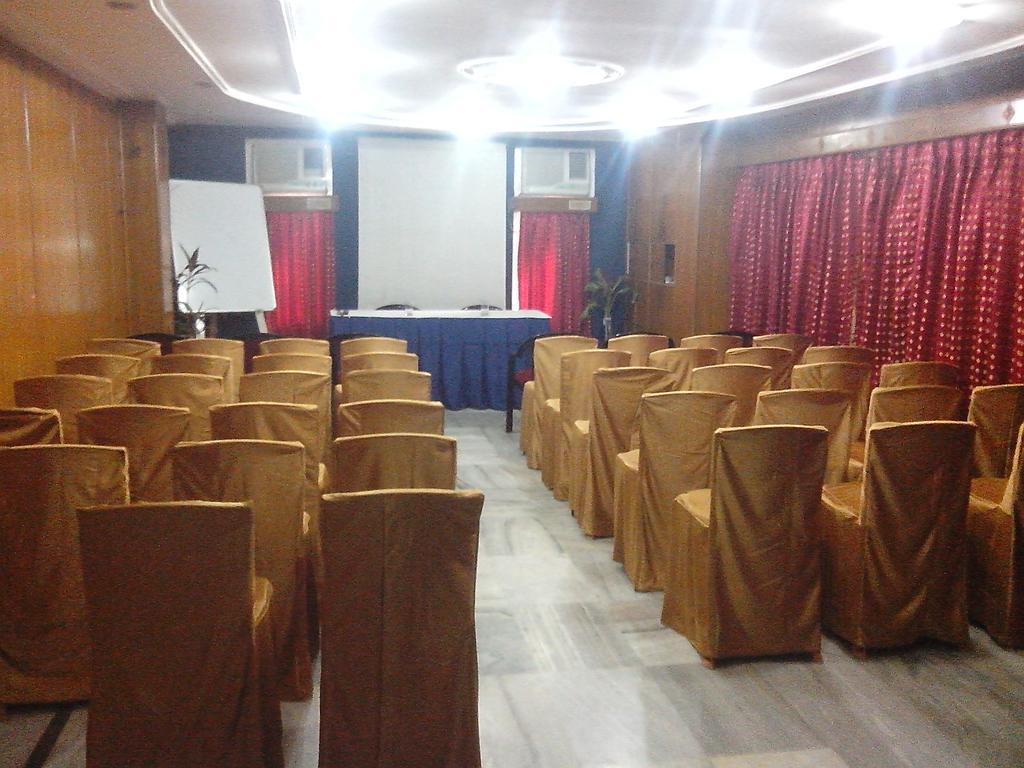 Hotel Mahalaxmi Indo Myanmar Guwahati Esterno foto