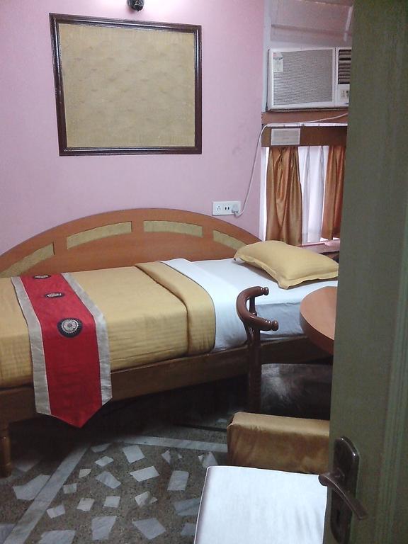 Hotel Mahalaxmi Indo Myanmar Guwahati Esterno foto